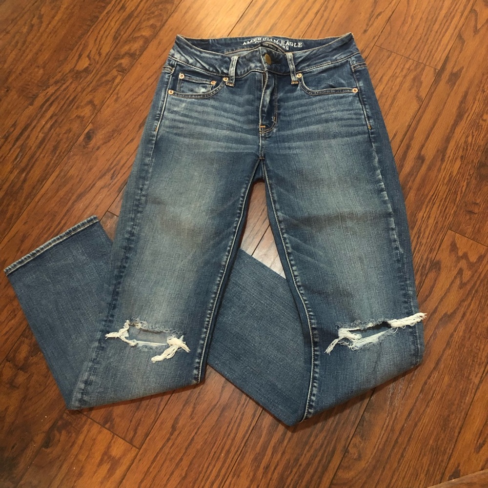 American Eagle Straight Leg Jeans